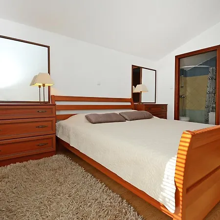 Holiday home Sonja Porec